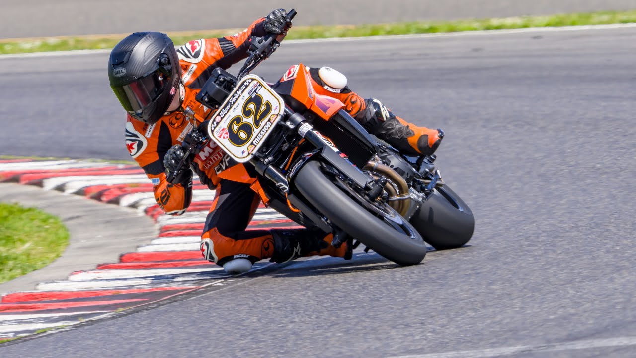 2024 KTM 990 Duke VS 2023 KTM 890 Duke R DRAG-RACE