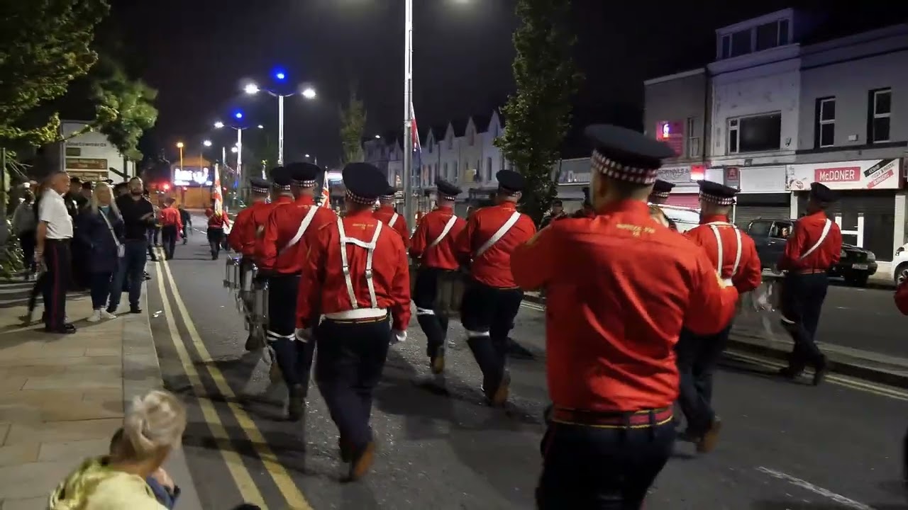 Gertrude Star FB playing - Slopes and Red Coats at Bangor PB parade 02/09/22