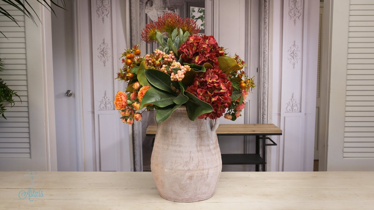 Isn’t Fall a WONDERFUL time of year? 'Rustically Fall' floristry design tutorial