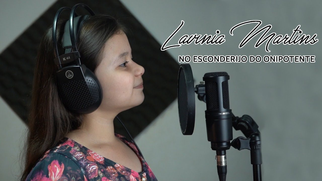 No esconderijo do Onipotente - Lavínia Martins