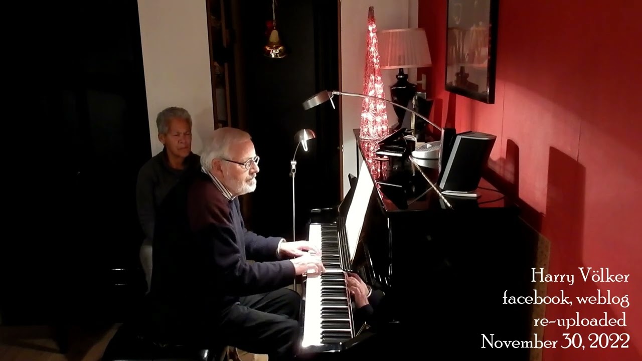 SILENT NIGHT - GUSTAV LANGE - piano - Harry Völker