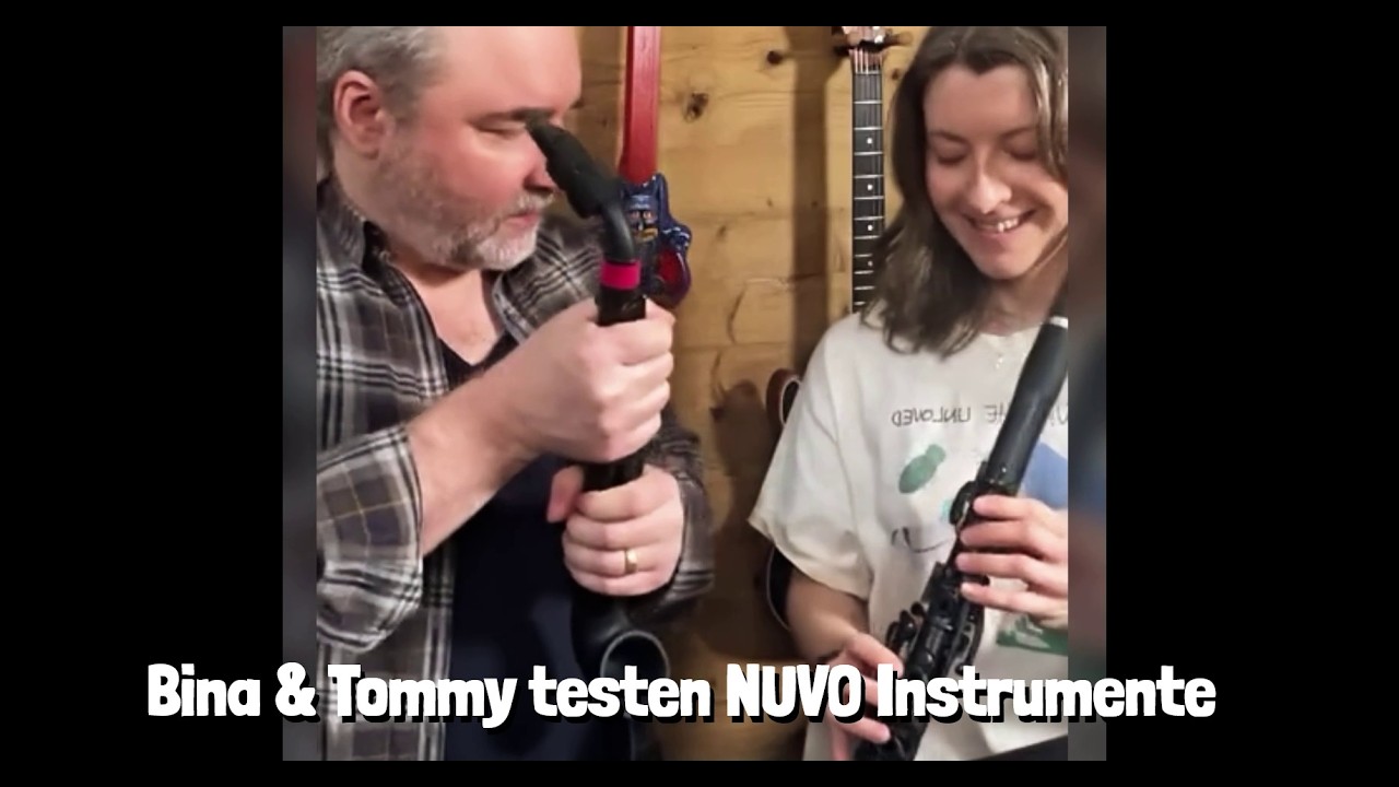 Bina & Tommy testen NUVO Blasinstrumente