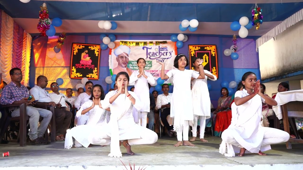 শিক্ষক দিবসে নৃত্যের মাধ্যমে বাবা, মা ও শিক্ষক - শিক্ষিকাদের প্রতি শ্রদ্ধা জ্ঞাপন।।