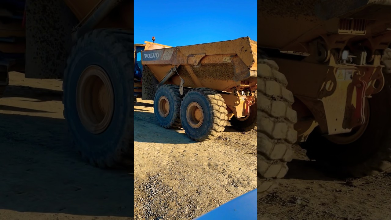 Awesome!! Compilation of Huge Dump Trucks