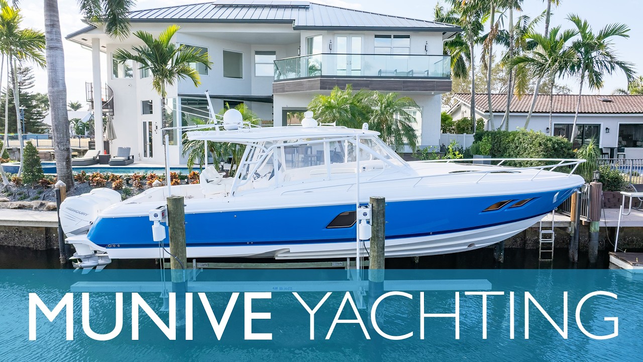 Intrepid Powerboats 407 Cuddy (2019) with Triple Mercury 350 HP Outboard Engines - Boat Review