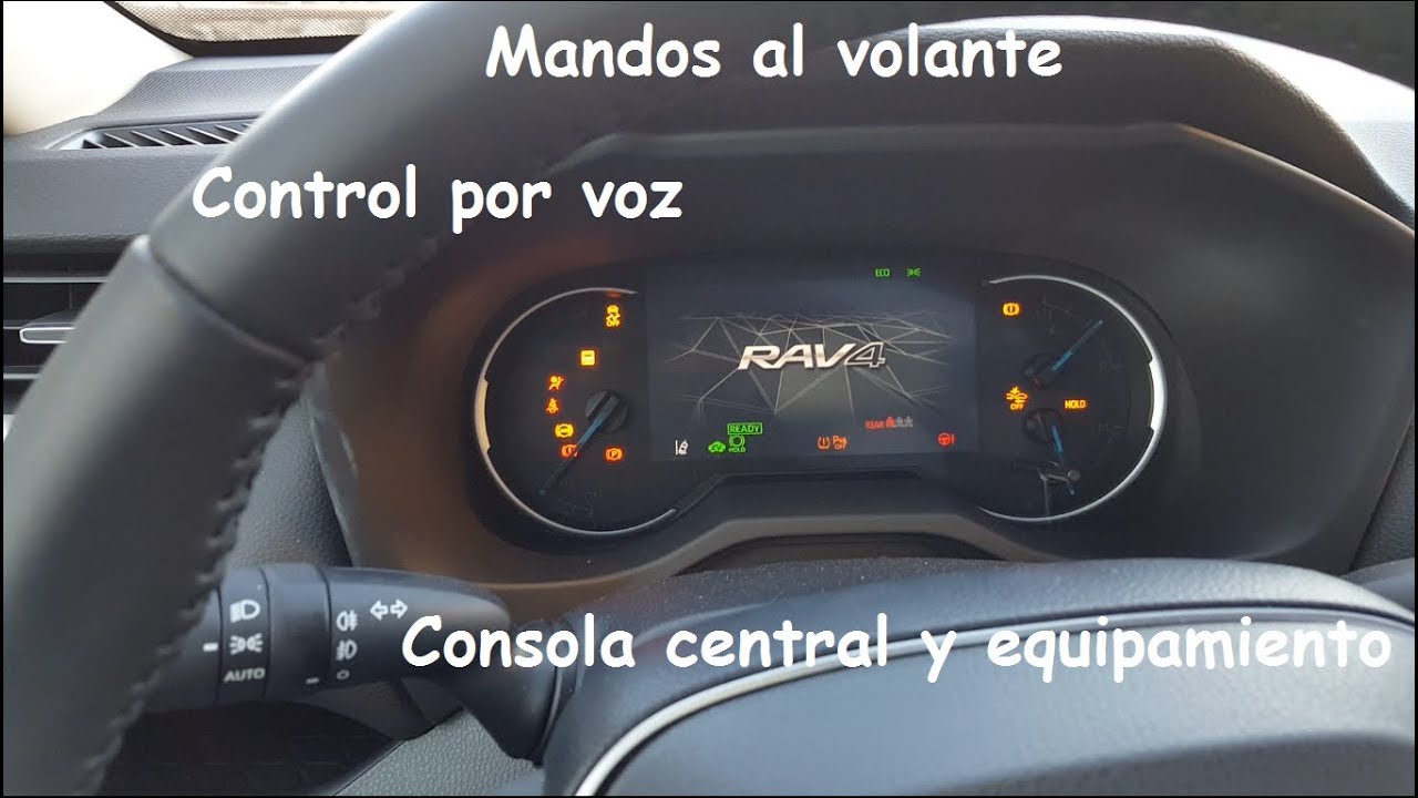Toyota RAV4 Hybrid 2019 Advance Plus: Consola central, mandos al volante y control por voz | review