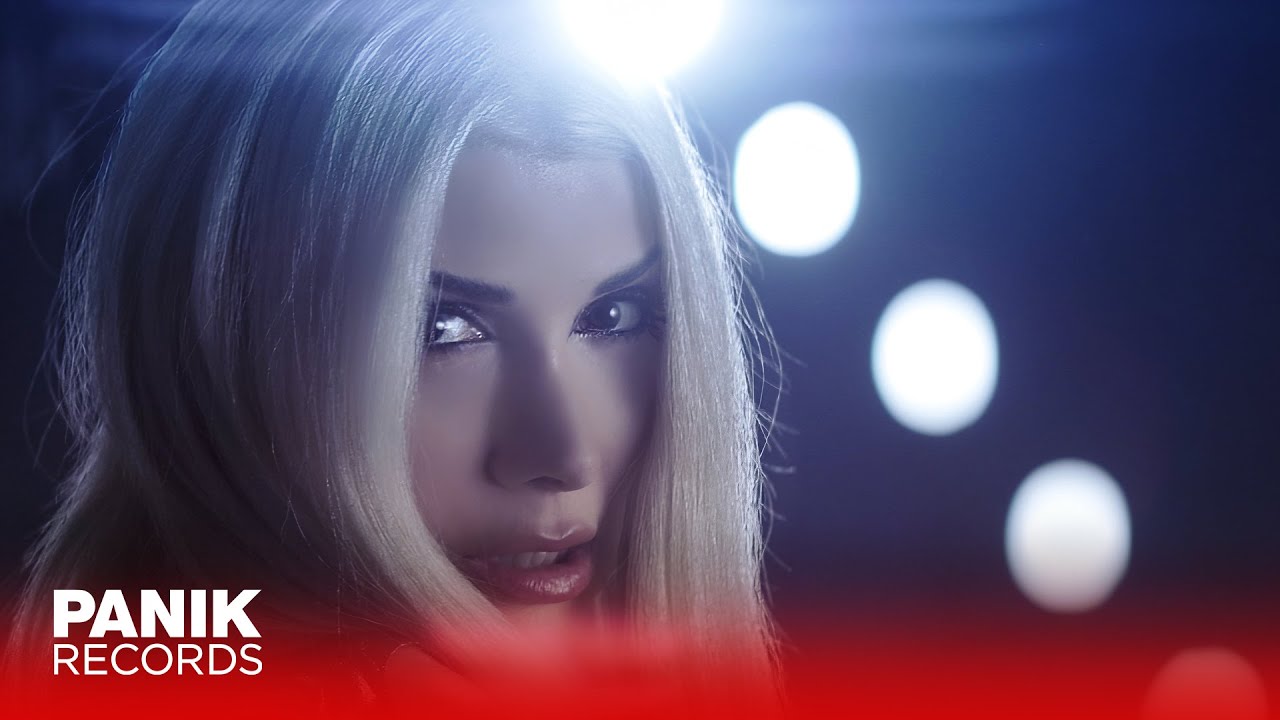 em.ma - Waiting Room - Official Music Video