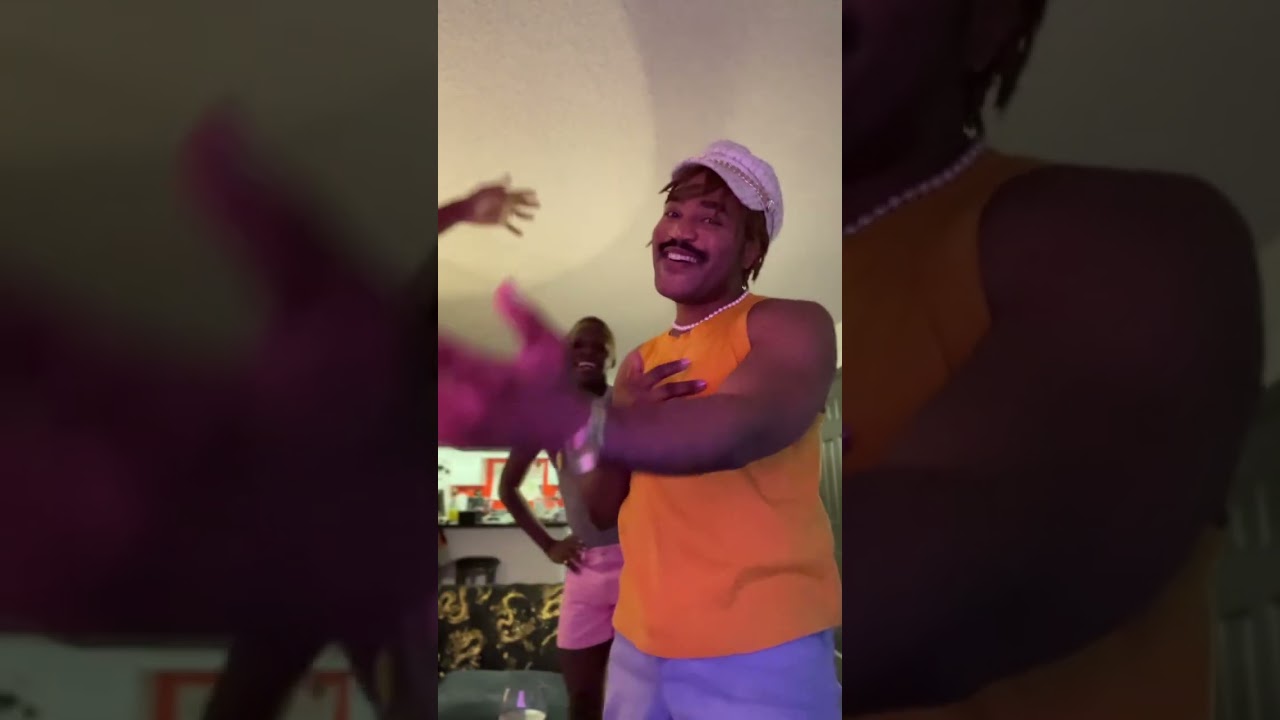 SUPERBOWL HALFTIME SHOW - USHER (REACTION)