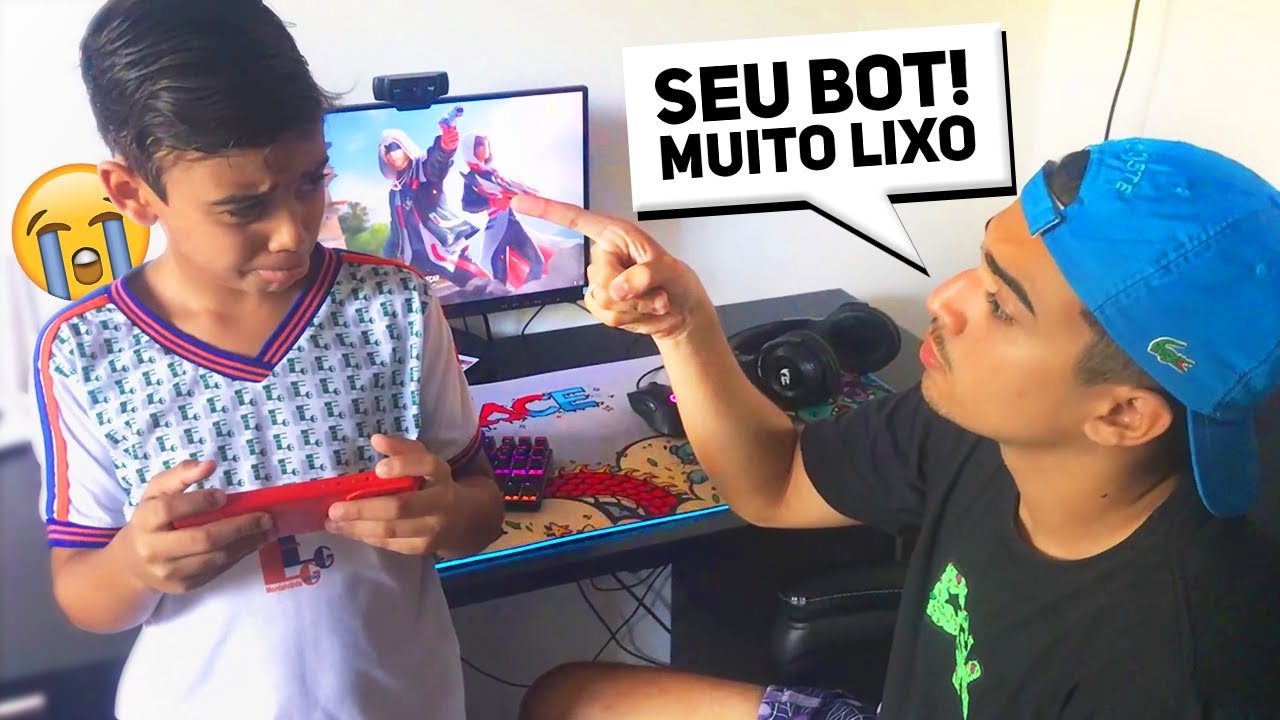 24 HORAS SENDO IGNORANTE COM MEU IRMÃOZINHO NO FREE FIRE! KKKKK *passei dos limites*