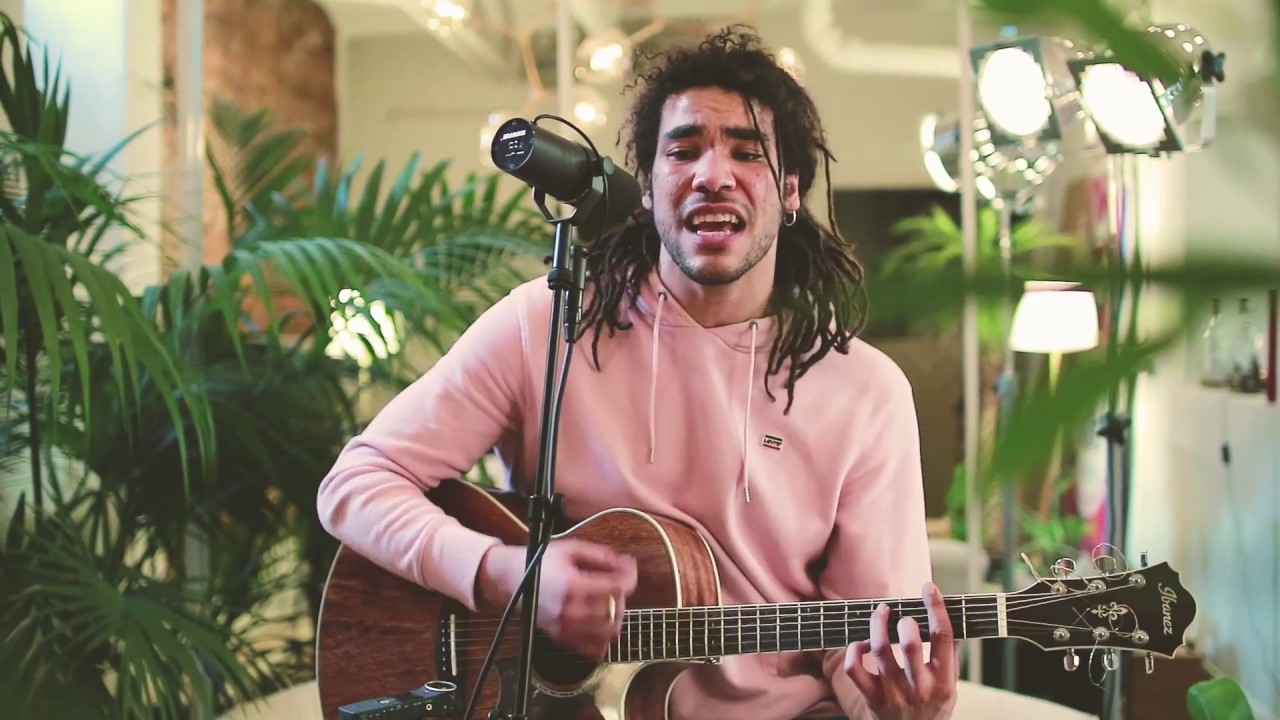 Fredrik Jean Venard - Sweet thing (Live Acoustic)