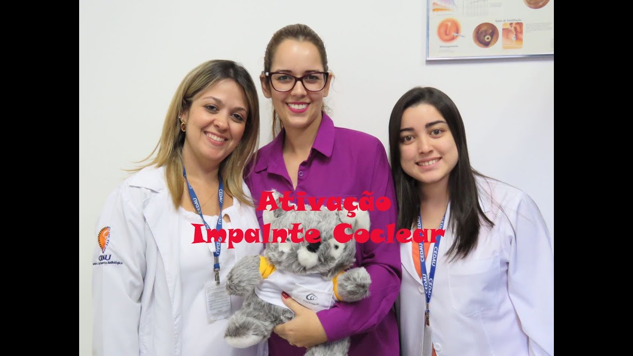 Ativação Implante Coclear/ Activation Cochlear Implant - Escutando pela primeira vez.