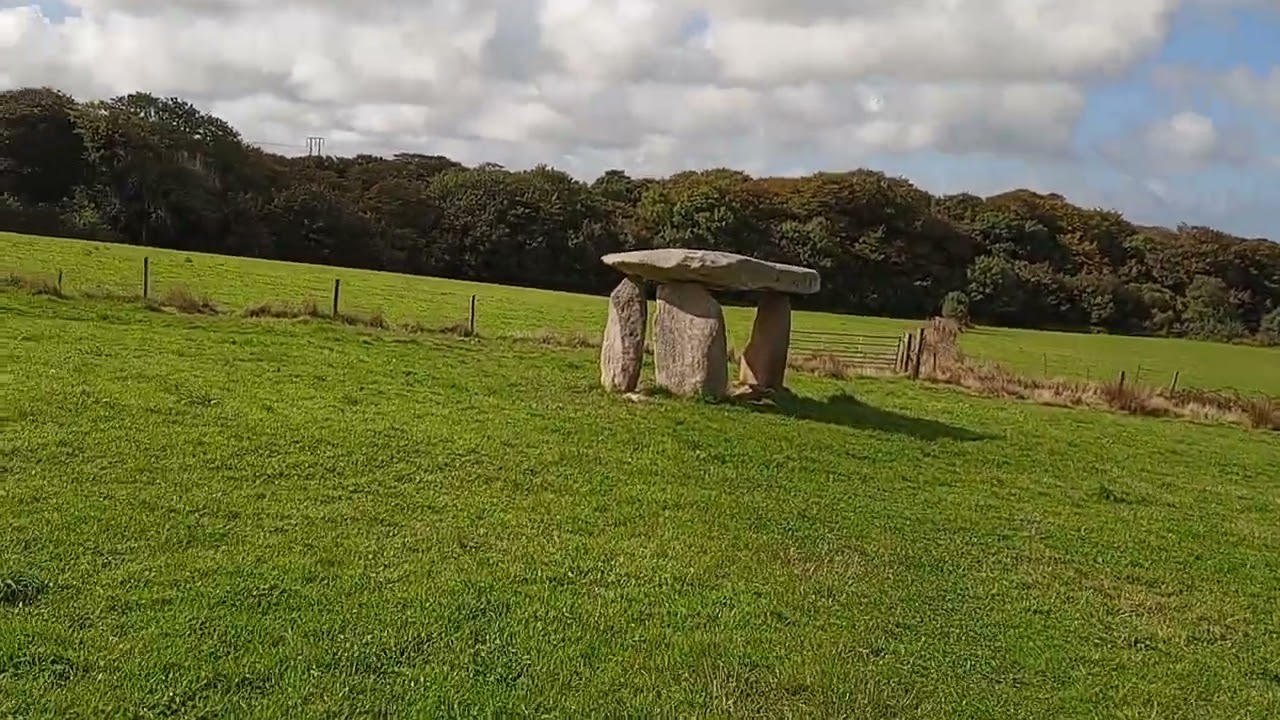 TAKING A LOOK AT Carwynnen Quoit