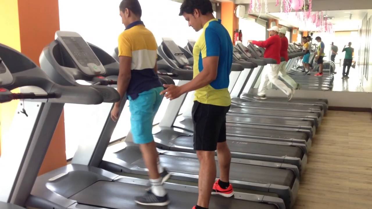 Pediatric physical therapy for cerebral palsy gait analysis and gait training on treadmil