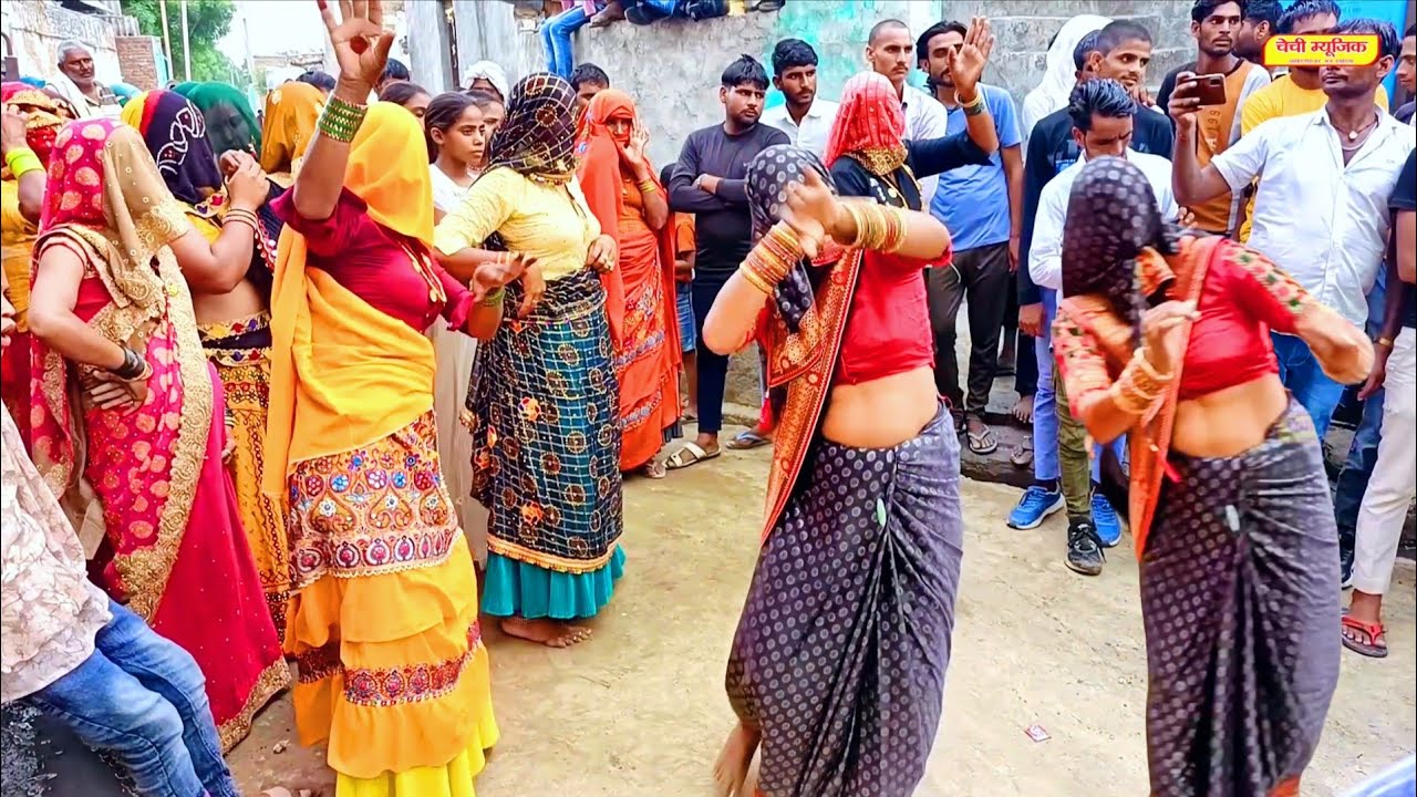 लूगरा पीरे वारी ने फसा लियो  ! सत्तो गुर्जर के रसिया पर गुर्जर लेडिजो का सुपर हिट डांस कम्पटीशन 