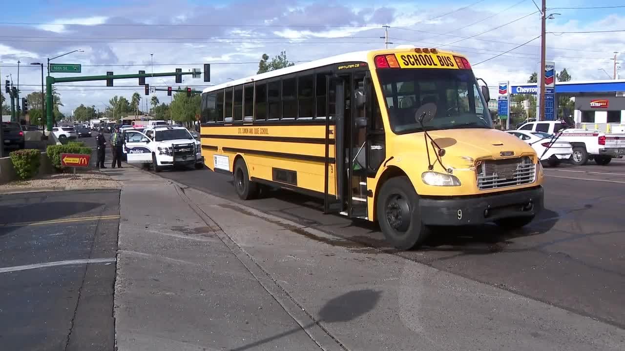 Six children, woman hurt in school bus crash near 16th Street and Glendale Avenue