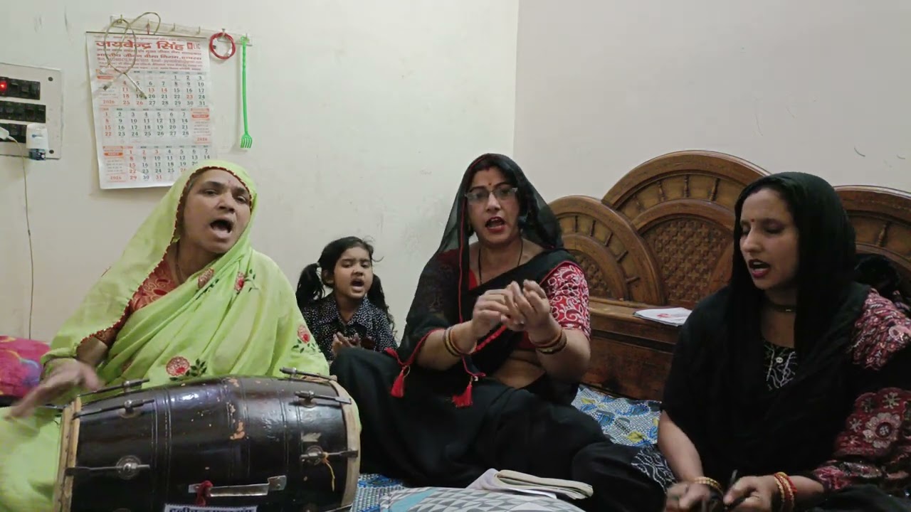 जिंदगी में हजारों का मेला जुडा हंस जब जब उड़ा अकेला उड़ा