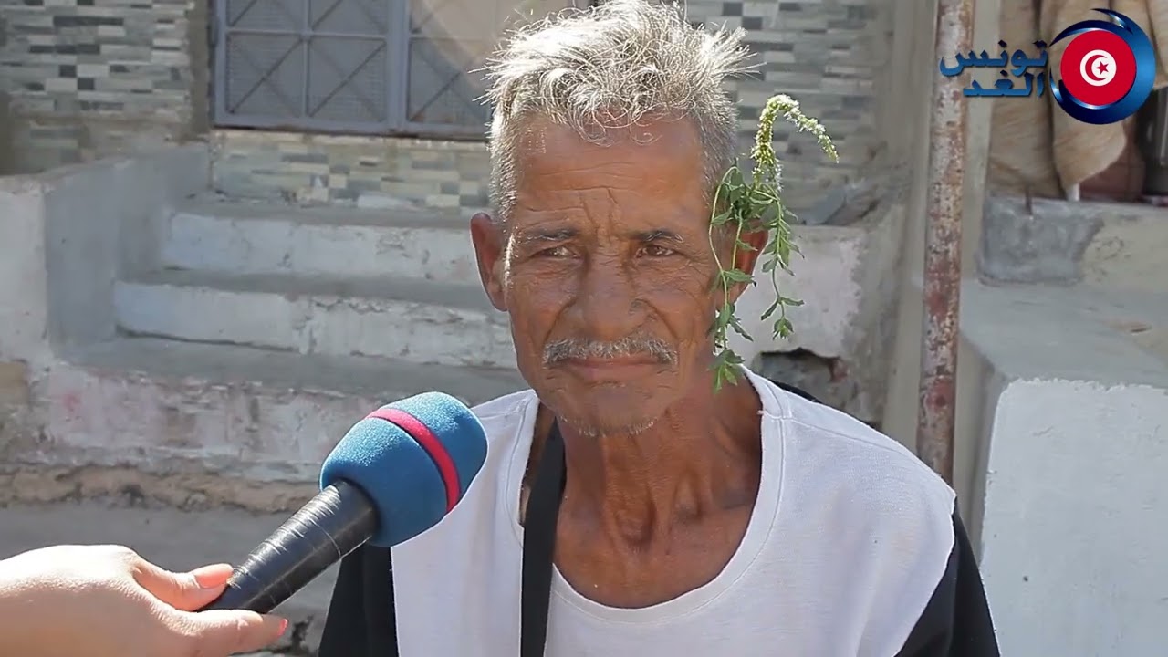 بعد عشرة 25 سنة زواج طلقت، ومازلت كيف خرجت من الحبس على النفقة الي دمر.ولي حياتي عائلة زوجتي..