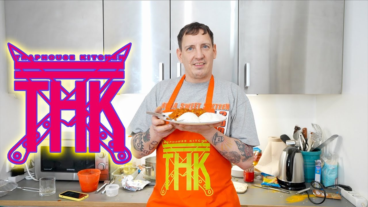 Chicken Curry #Traphousekitchen S06E03 | Money Boy