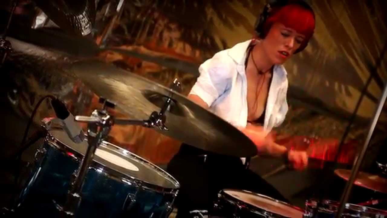 Vivien Tiszai - 4,5 Seasons