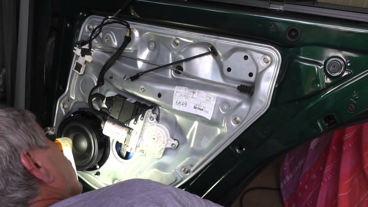Volkswagen Jetta Removing Rear Inner Door Panel - Part 3