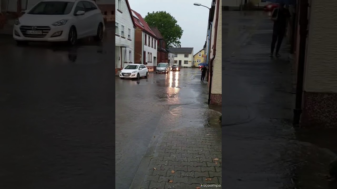 Mackenbach Starkregen Überschwemmung Gewitter 2019 Unwetter Wasser Regen Sturm Natur Herbst