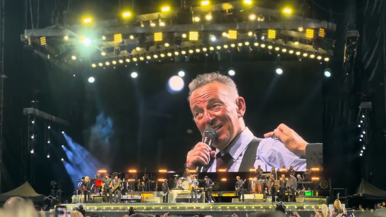 Bruce Springsteen Barcelona 22 Junio 2024 Twist And Shout Fin del Concierto