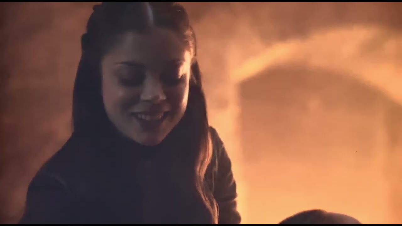 Sansa Stark Bath Scene 