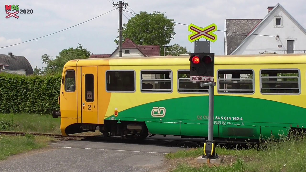 Železniční přejezd Nové Město pod Smrkem #2 - 12.6.2020 / Czech railroad crossing