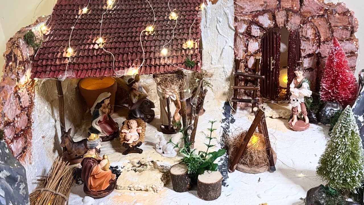 How to Make a Simple & Realistic Christmas Crib