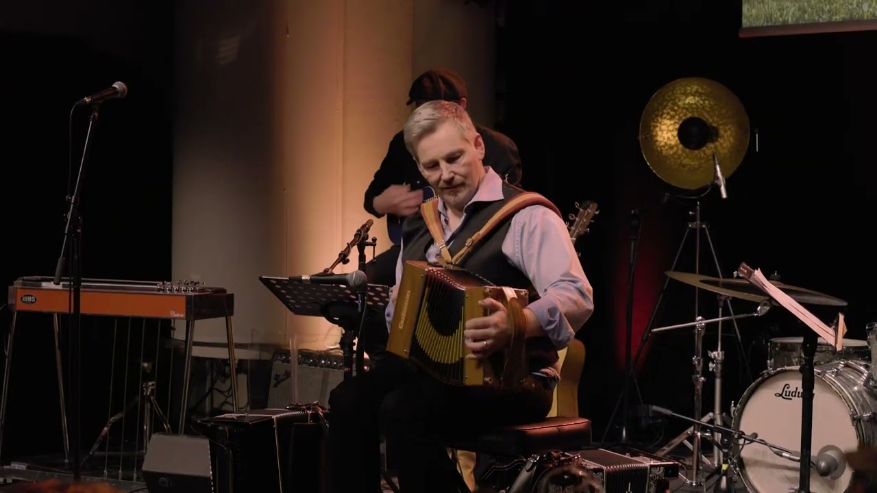 Härmän tappelupolkka  Fredrik Hangasjärvi Orkester