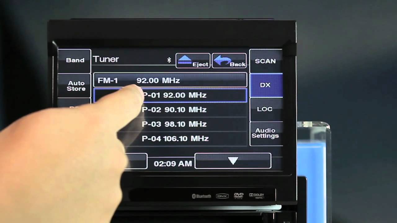Clarion VZ401 - 6. Tuner Functions.mov