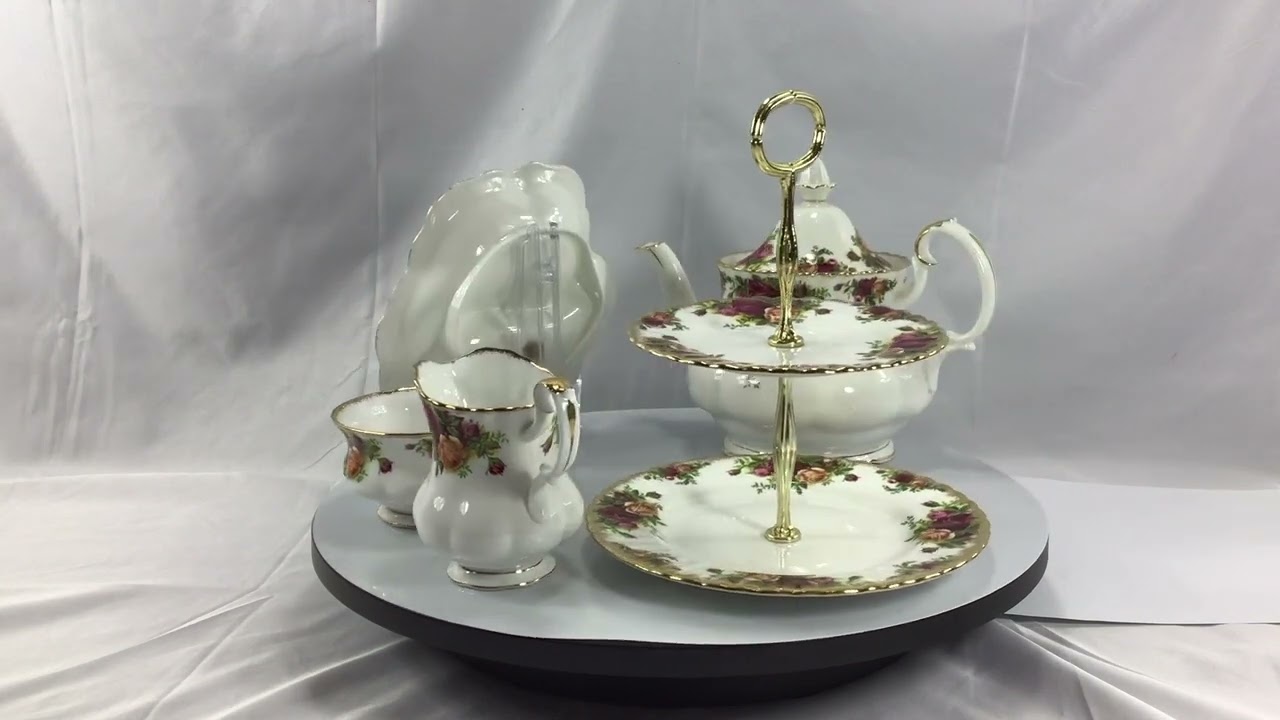 Vintage Royal Albert Old Country Roses Dish Set - 70 Pieces