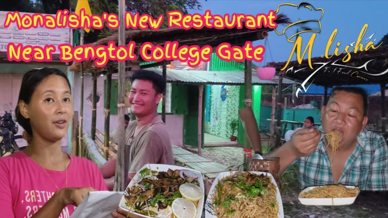 Eating Delicious Fast Food in monalisha's new Restaurant//Near Bengtol College Gate.