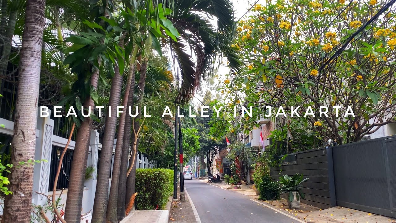 Warm ATMOSPHERE in Jakarta🇮🇩 || Walking To ISMAIL MARZUKI PARK