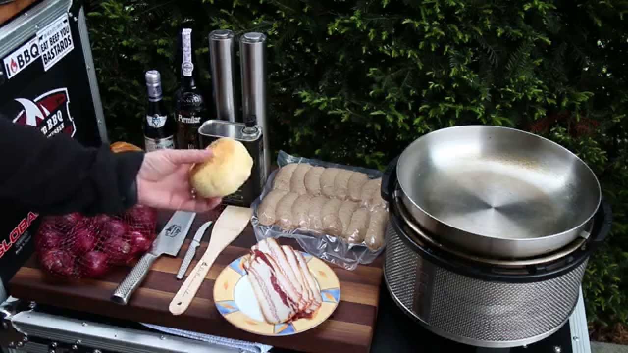 Davids Salsiccia Burger mit Portweinzwiebeln und Bacon vom Bunten Bentheimer
