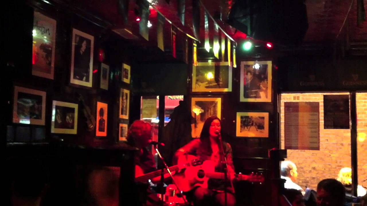 The Temple Bar Live Music