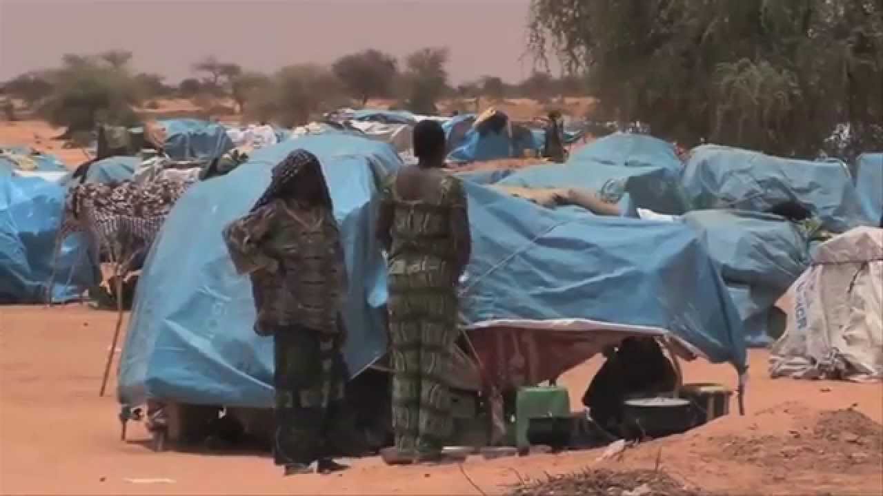 Daily life for Malian children in a refugee camp | World Vision Australia