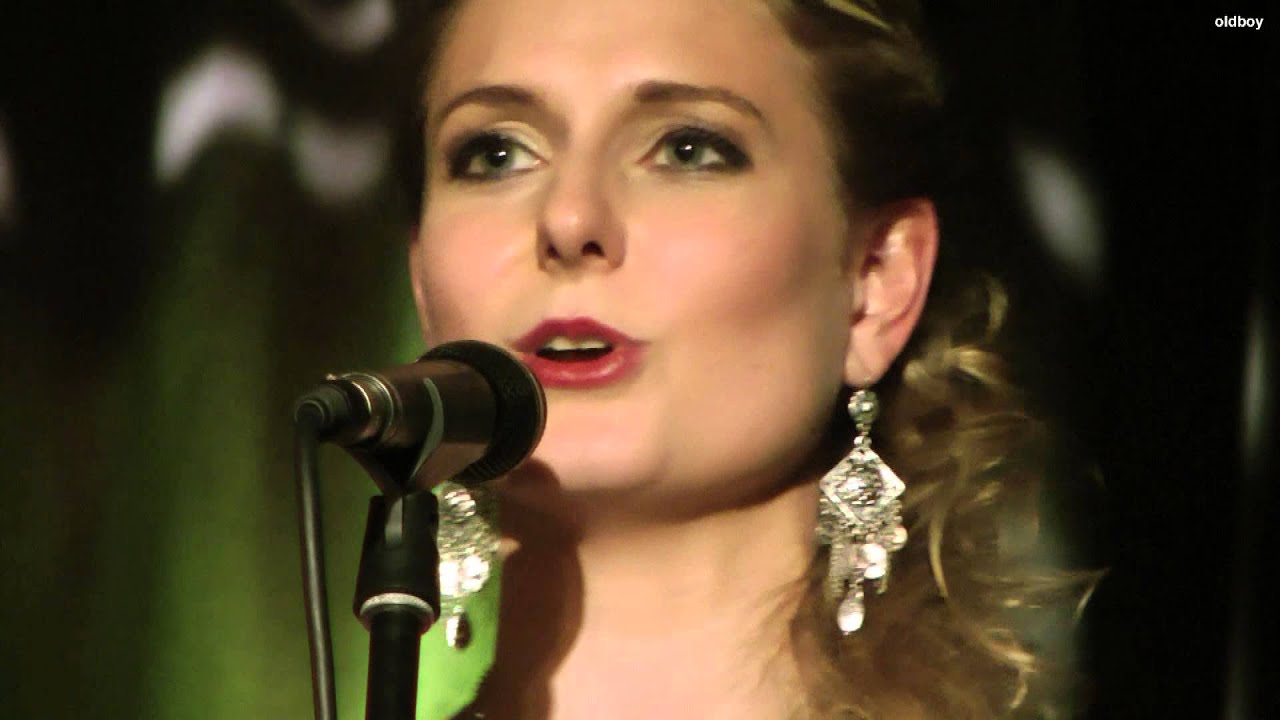 Kubinyi Júlia - Szelídecske