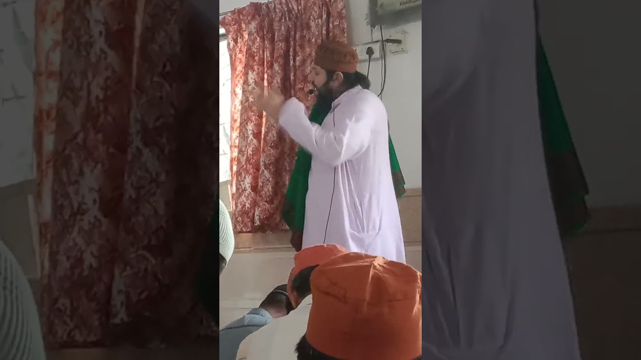 Khankah e sabriya sajidiya me sayyad Makhdoom ali miya sabri juma  khitaab kerte huye 