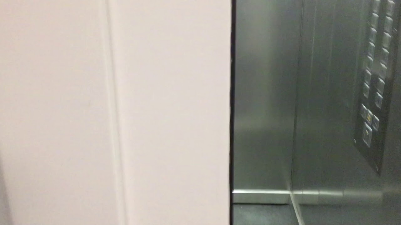 Fahrstuhl KuS im Wohnhaus Julius-Brecht-Stra&szlig;e 7 Hamburg