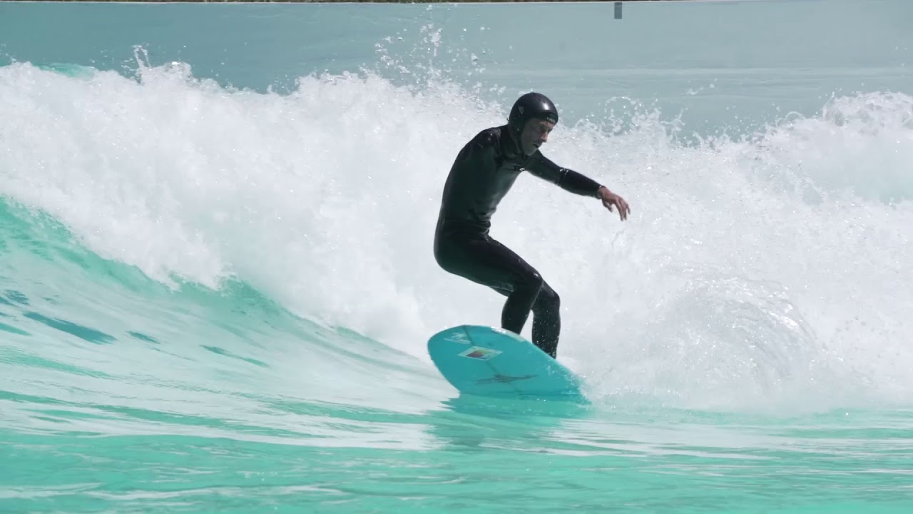 Silver Surfers - Eric Dargent and Benoit Moreau (3 min)