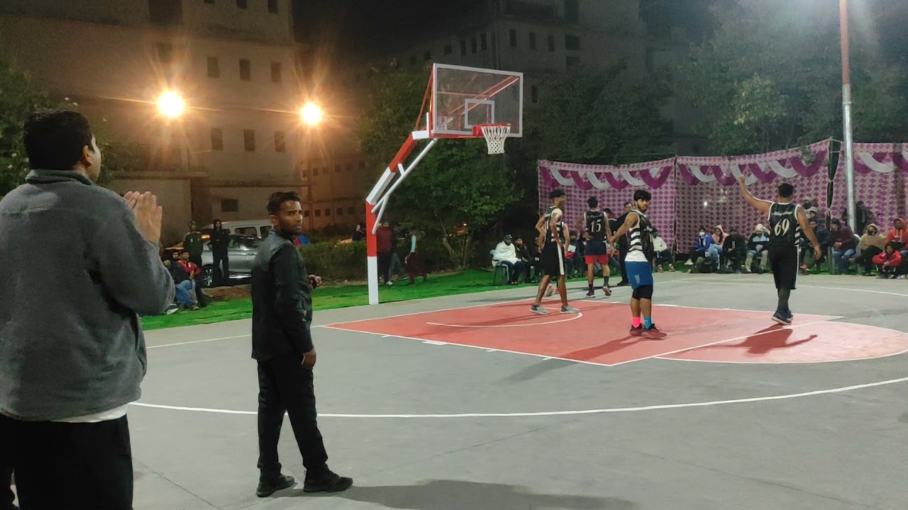 GHAZIABAD V/S ALIGARH QUARTER FINAL MATCH IN UTTAR PRADESH STATE SENIOR BASKETBALL CHAMPIONSHIP 2021
