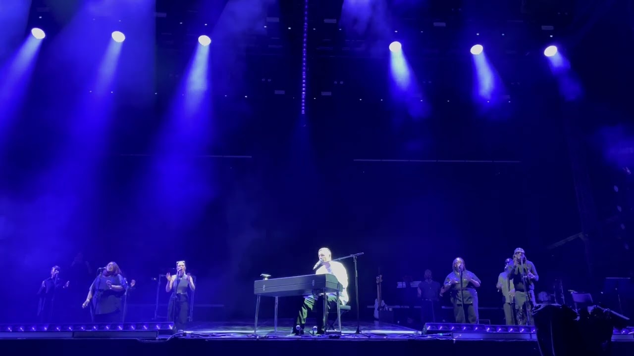 Dermot Kennedy - Rome  - Choir Version - All Points East Festival - London - 27.08.2023