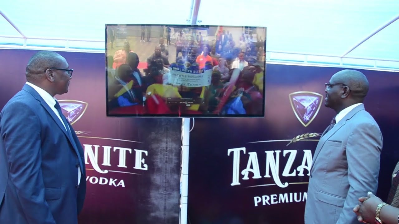 MWANZO MWISHO DAVID MULOKOZI  KWENYE UZINDUZI WA JENGO LA KISASA NA KINYWAJI CHA TANZANITE.