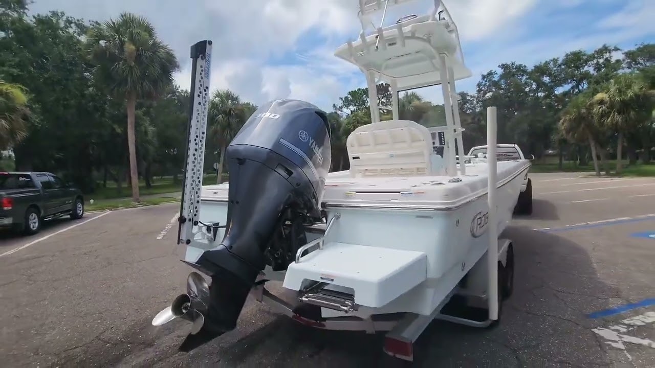 2020 Robalo 246 Cayman SD Yamaha 300HP  2nd Station Only 241 Hours! 🛥️#Robalo246 #BayBoat #Yamaha300