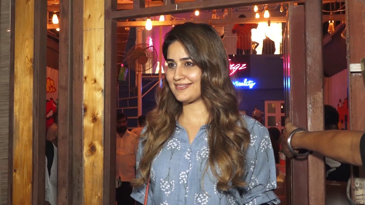 Vaidehi Parashurami and Amey Wagh at Atrangz Studio for their Upcoming Song | Boogle Bollywood