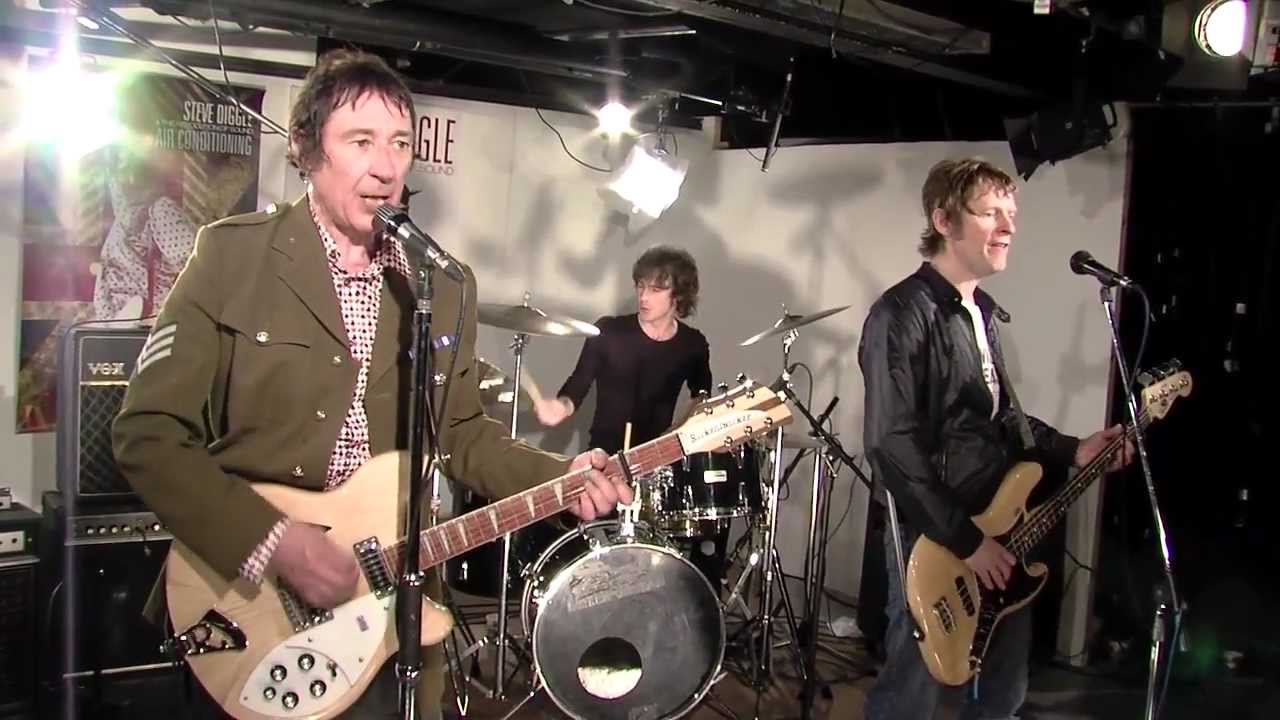 Steve Diggle and the revolution of sound. A soho session Special!