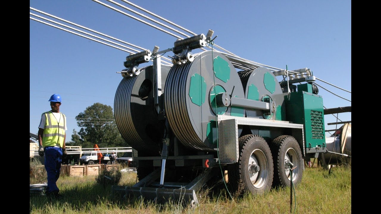 B1500/8x2 + WB 1300/9 | tensioner and puller-tensioner utilized for quad-bundle stringing | ZECK