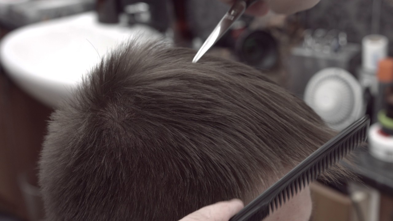 Scissors over comb technique