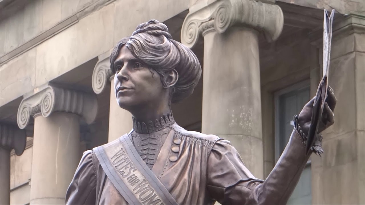 ANNIE KENNEY a Suffragette